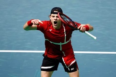 Bergs và Collignon đưa Bỉ vượt qua Pháp vào bán kết giải quần vợt Davis Cup 2025