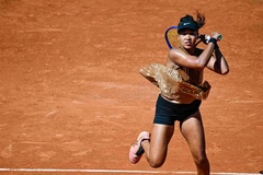 Naomi Osaka đánh bại Donna Vekic để tiến vào vòng 3 đơn nữ quần vợt Roland Garros 2026