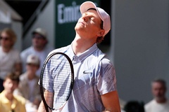 Jannik Sinner lỡ cơ hội cạnh tranh quỹ tiền thưởng kỷ lục tại giải quần vợt Roland Garros 2026 do sốc nhiệt