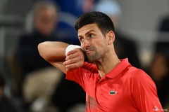 Sự cố khó tin ở giải tennis Paris Masters 2023: Đối thủ và khán giả chờ cặp Djokovic / Kecmanovic mãi không đến