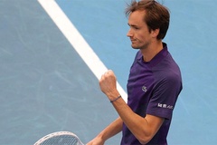 Medvedev giành chiến thắng dễ dàng trong trận mở màn mùa quần vợt 2026 tại giải Brisbane International
