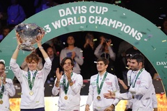 Vô địch Davis Cup 2023: "Thần đồng" tennis Ý Jannik Sinner tạo các cột mốc lịch sử trong tuần