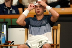 Holger Rune rút lui khỏi các giải quần vợt Roland Garros và Hamburg Open do tái phát chấn thương