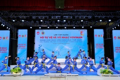 650 giáo viên tiểu học tham gia tập huấn võ tự vệ và võ nhạc Vovinam trong học đường