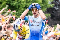 Cua-rơ giành chiến thắng chặng 3 Tour de France 2022 sau 9 tháng bị cấm thi đấu