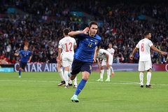 Federico Chiesa ghi bàn nhiều hơn cha cho Italia tại EURO