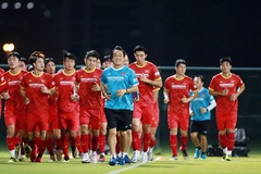 Bị cấm chỉ đạo, HLV Park lên sẵn mọi phương án để đấu UAE