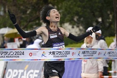 Chàng sinh viên Nhật 21 tuổi gây sốc ở lần đầu chạy marathon dù chưa giành suất dự Olympic Paris 2024