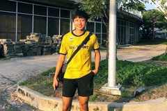 Cậu bé Thái Lan 15 tuổi gây sốc với thông số chạy 100m vượt HCV SEA Games