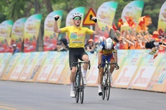 “Gấu Nga” Petr Rikunov nhất chặng lần hai tại cuộc đua xe đạp HTV Cup 2023
