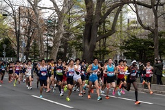 Nhật Bản tổ chức giải chạy trên cung đường thi marathon Olympic Tokyo 2020