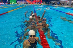Tuyển thủ bơi Việt Nam thi đấu cọ xát tại Đại hội Thể thao Đoàn kết 2022 ở Nga
