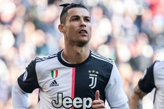 Ronaldo trong Top 5 cầu thủ hơn 35 tuổi gây ấn tượng nhất