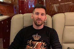 Messi cho đồng đội mượn máy bay trở về Argentina 