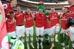 Đội hình Arsenal vô địch FA Cup chia tay người cuối cùng