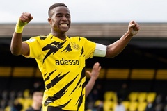 “Thần đồng” 15 tuổi của Dortmund nhận mức lương triệu phú