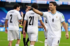 Luis Suarez gia tăng cách biệt với Messi ở vòng loại World Cup
