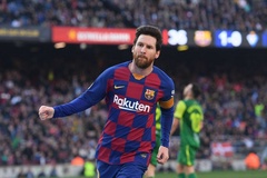 Messi trên đường trở thành “chúa tể” Champions League