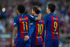 Neymar đồng hành cùng Messi chống lại sự bạc bẽo của Barca