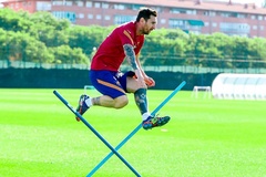 2 cử chỉ của Messi trong buổi tập khiến Barca hài lòng