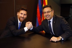 Tiết lộ về tiền thưởng khổng lồ của Messi khi gia hạn với Barca