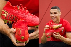 Ronaldo khoe đôi giày đặc biệt để kỷ niệm cột mốc với Bồ Đào Nha