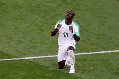 Sadio Mane bỏ lỡ bàn thắng khó tin cho Senegal ở Cúp châu Phi