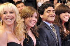 Tài sản của Maradona được chia cho các con như thế nào?