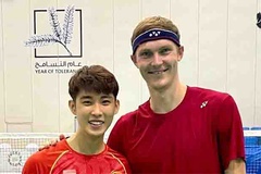 Viktor Axelsen biến Dubai thành nơi tập luyện cầu lông hấp dẫn