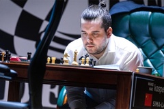  Ian Nepomniachtchi giành quyền thách đấu Vua cờ Magnus Carlsen