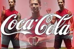 Thật ra, Cristiano Ronaldo từng gắn bó với Coca Cola!
