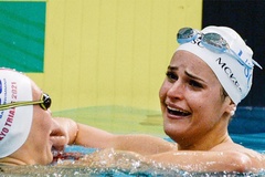 Thiếu nữ Úc McKeown phá kỷ lục thế giới 100m bơi ngửa nữ tại đợt tuyển chọn Olympic
