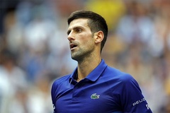 Số 1 thế giới tennis Djokovic bị dân mạng "ném đá" do chơi với kẻ tham gia diệt chủng