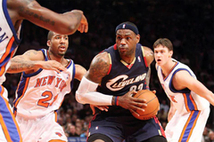 10 năm nhìn lại: LeBron James đã đến gần New York Knicks như thế nào?