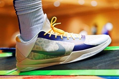 Nike Kobe 5 Protro: Mẫu giày ưa thích tại khu thi đấu tập trung NBA