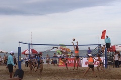 Khai mạc giải bóng chuyền bãi biển 4x4 toàn quốc: Thỏa nỗi khát khao