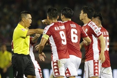 “Hà Nội FC mất oan bàn thắng, TP. HCM mất oan 1 quả penalty”