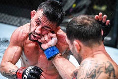 Frankie Edgar thắng nghẹt thở Pedro Munhoz giữa "mưa knockout" UFC on ESPN 15