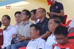 HLV Park Hang Seo dự khán trận Nam Định vs HAGL