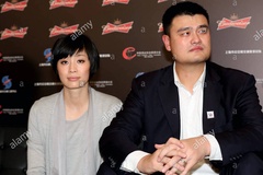 Vợ Yao Ming khổ sở vì chồng tăng cân không kiểm soát