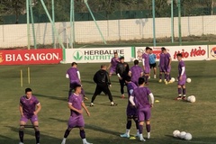 HLV Park Hang Seo "kèm chặt" Quang Hải trước ngày đấu Malaysia
