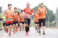 Những tình cảm đặc biệt nặng tình sẻ chia từ Hành trình chạy bộ tiếp sức xuyên Việt 2023