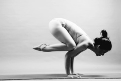 Chùm bài tập 5 ngày giảm eo thần kỳ cùng Đại sứ Yoga Nguyễn Hiếu - Ngày 4