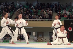 Màn trình diễn của võ sỹ Karate tật nguyền khiến cả thế giới thán phục