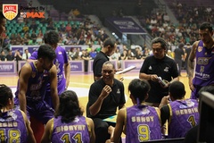 Singapore Slingers 95-99 CLS Knights: Chiến thắng nghẹt thở sau hiệp phụ