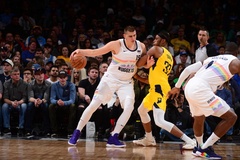 Denver Nuggets tiếp tục chuỗi thắng nhờ cú phẩy tay trái thần thánh