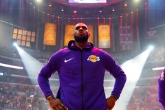 Lakers chính thức chia tay Playoffs, LeBron James tạm biệt một loạt chuỗi thống kê khủng ở NBA