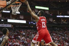 Phá kỷ lục 3 điểm trước thềm NBA Playoffs 2019, fan Houston Rockets "gáy" lên nào!