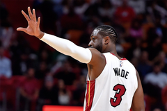 Trả ơn không thiếu người nào ở Miami Heat trước khi rời đi: Đẳng cấp của Dwyane Wade cao thế này đây
