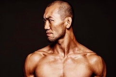“Thần sấm” Yushin Okami đối đầu với tài năng trẻ của ONE championship